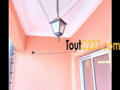 Appartement vaut standing à louer à Logpom, Douala