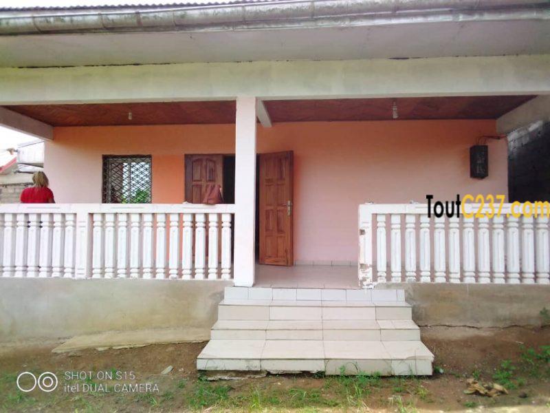 Villa à louer à Japoma, Douala