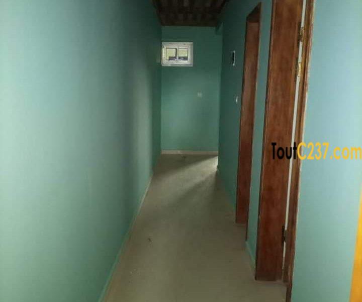 Appartement à louer à Logbessou Douala