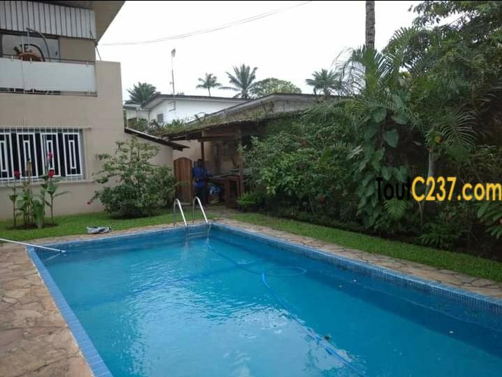 Maison à vendre à Bonapriso Douala
