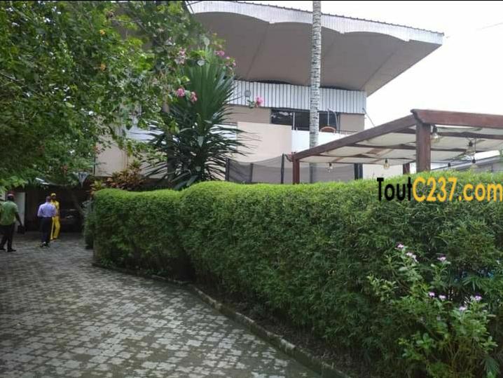 Maison à vendre à Bonapriso Douala