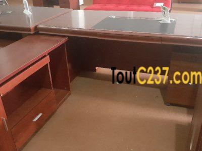 Solde: Table de bureau (2,40m) à vendre