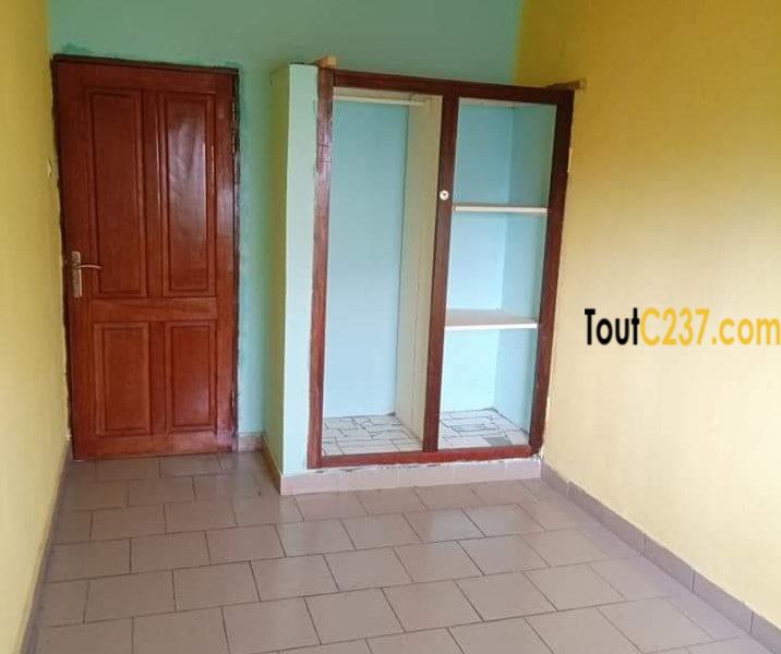 Appartement à louer à Logbessou Douala