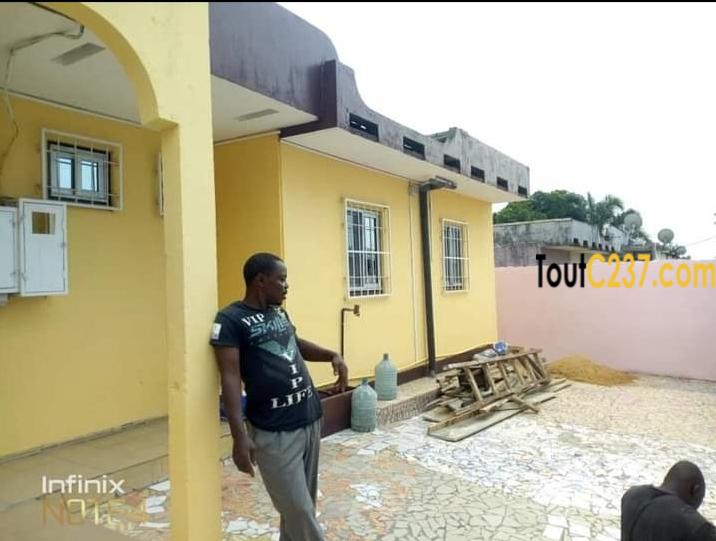 Maison sic à louer à Kotto Douala