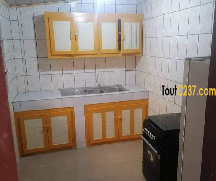 Villa à louer à Bonamoussadi Douala