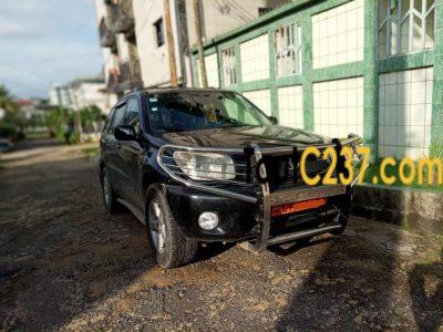 Toyota Rav4 à vendre à Douala